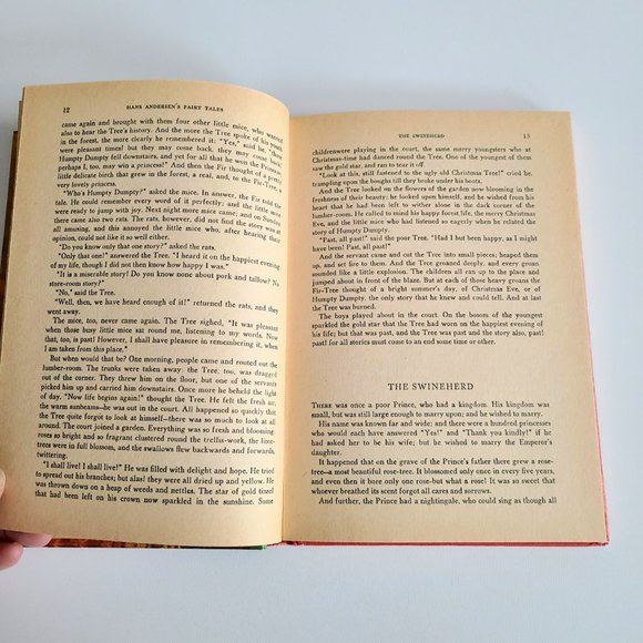 Andersen's Fairy Tales book. - Picture 5 of 6
